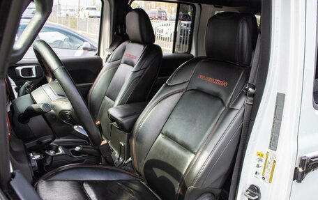 Jeep Wrangler, 2019 год, 4 399 000 рублей, 7 фотография