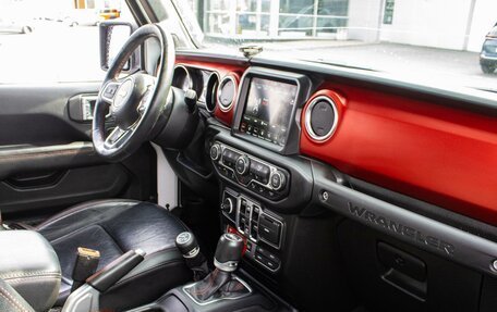 Jeep Wrangler, 2019 год, 4 399 000 рублей, 13 фотография