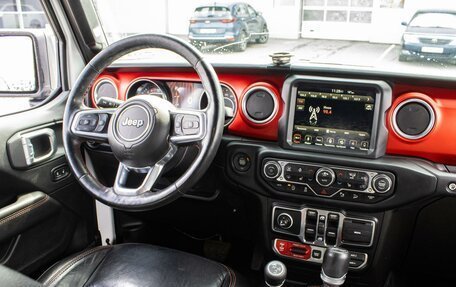 Jeep Wrangler, 2019 год, 4 399 000 рублей, 15 фотография