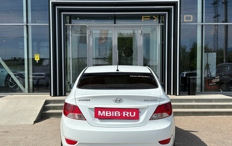 Hyundai Solaris II рестайлинг, 2011 год, 599 000 рублей, 5 фотография