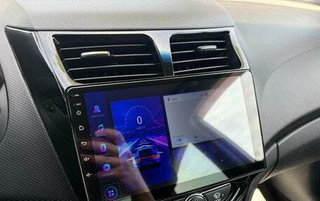 Hyundai Solaris II рестайлинг, 2011 год, 599 000 рублей, 10 фотография