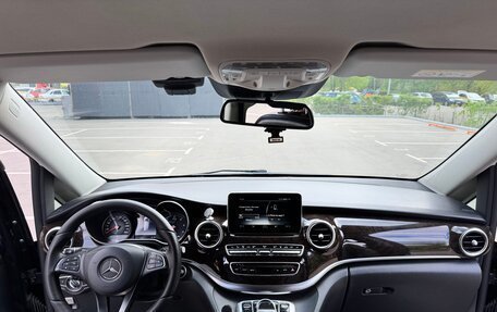 Mercedes-Benz V-Класс, 2018 год, 3 690 000 рублей, 11 фотография