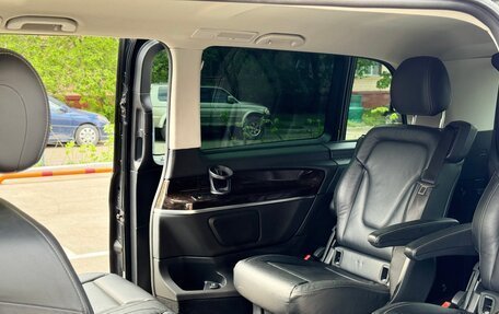 Mercedes-Benz V-Класс, 2018 год, 3 690 000 рублей, 17 фотография