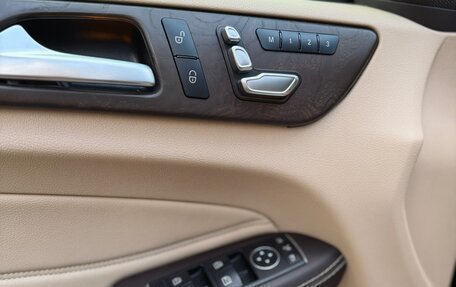 Mercedes-Benz GLS, 2016 год, 5 300 000 рублей, 13 фотография