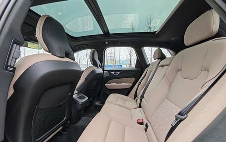 Volvo XC60 II, 2025 год, 5 450 000 рублей, 9 фотография