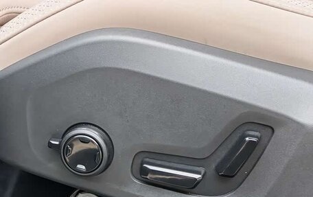 Volvo XC60 II, 2025 год, 5 450 000 рублей, 16 фотография