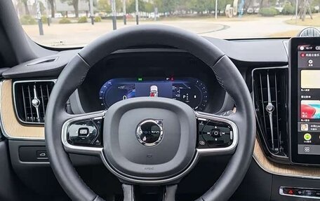 Volvo XC60 II, 2025 год, 5 450 000 рублей, 17 фотография