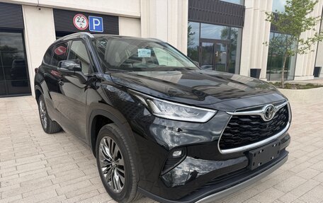 Toyota Highlander, 2026 год, 5 200 000 рублей, 3 фотография