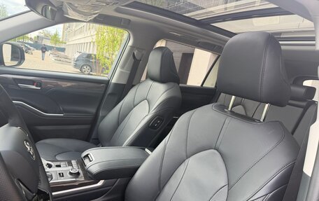 Toyota Highlander, 2026 год, 5 200 000 рублей, 12 фотография
