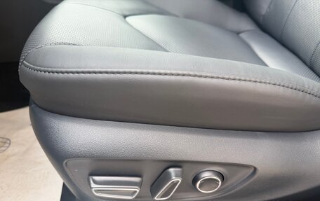 Toyota Highlander, 2026 год, 5 200 000 рублей, 11 фотография