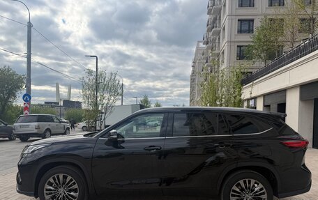 Toyota Highlander, 2026 год, 5 200 000 рублей, 8 фотография