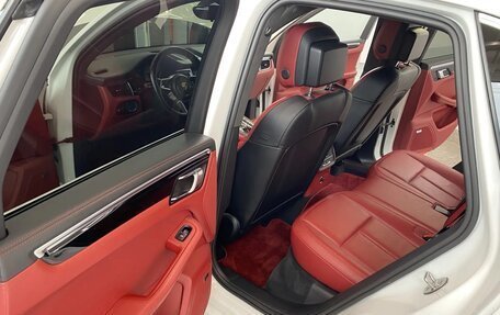 Porsche Macan I рестайлинг, 2014 год, 2 750 000 рублей, 17 фотография