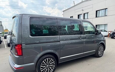 Volkswagen Multivan T6 рестайлинг, 2024 год, 9 300 000 рублей, 6 фотография