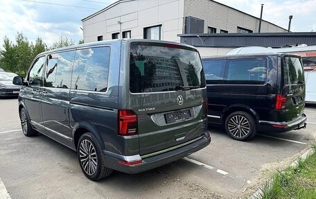 Volkswagen Multivan T6 рестайлинг, 2024 год, 9 300 000 рублей, 8 фотография