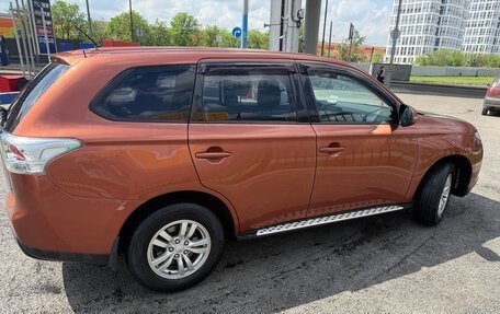 Mitsubishi Outlander III рестайлинг 3, 2012 год, 1 200 000 рублей, 3 фотография