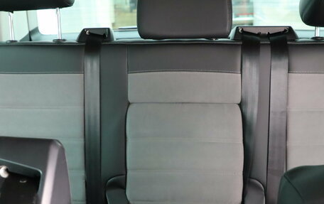 Volkswagen Multivan T6 рестайлинг, 2021 год, 4 650 000 рублей, 21 фотография