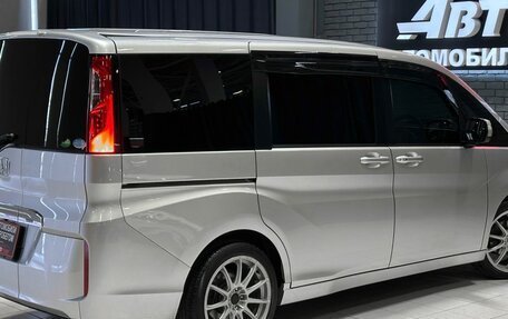 Honda Stepwgn IV, 2017 год, 1 730 000 рублей, 6 фотография