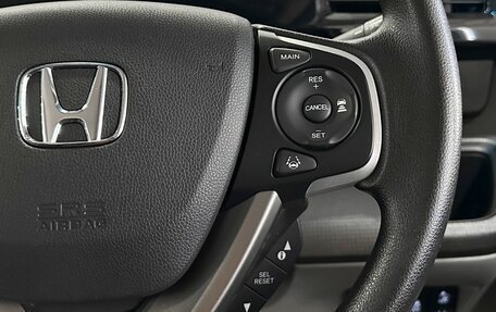 Honda Stepwgn IV, 2017 год, 1 730 000 рублей, 26 фотография