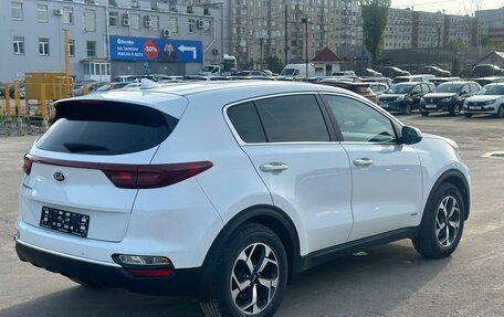 KIA Sportage IV рестайлинг, 2021 год, 2 340 000 рублей, 4 фотография