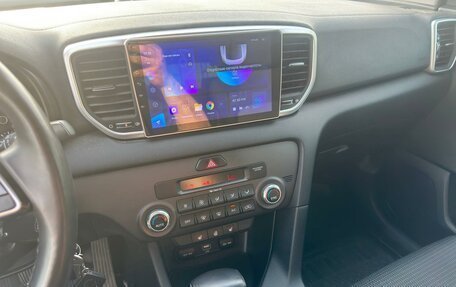 KIA Sportage IV рестайлинг, 2021 год, 2 340 000 рублей, 9 фотография