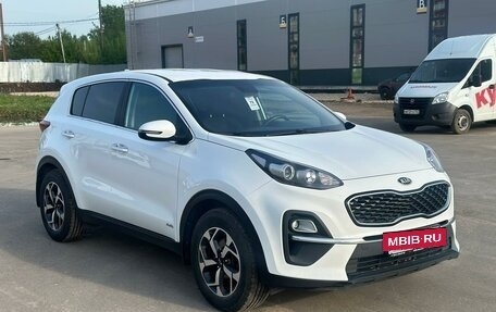 KIA Sportage IV рестайлинг, 2021 год, 2 340 000 рублей, 3 фотография