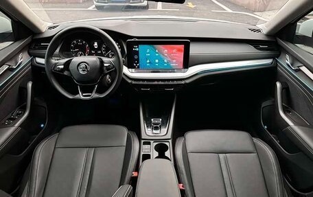 Skoda Octavia IV, 2023 год, 2 340 000 рублей, 8 фотография
