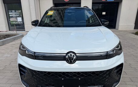 Volkswagen Tiguan, 2026 год, 4 900 000 рублей, 2 фотография