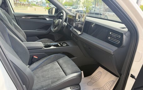 Volkswagen Tiguan, 2026 год, 4 900 000 рублей, 15 фотография
