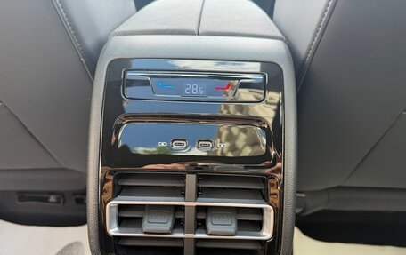 Volkswagen Tiguan, 2026 год, 4 900 000 рублей, 27 фотография