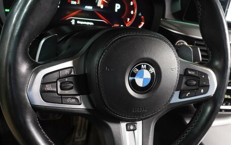 BMW 5 серия, 2019 год, 3 899 000 рублей, 16 фотография