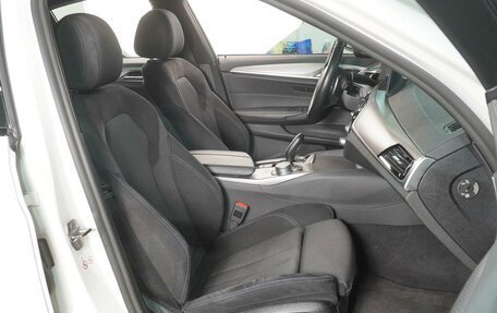 BMW 5 серия, 2019 год, 3 899 000 рублей, 8 фотография