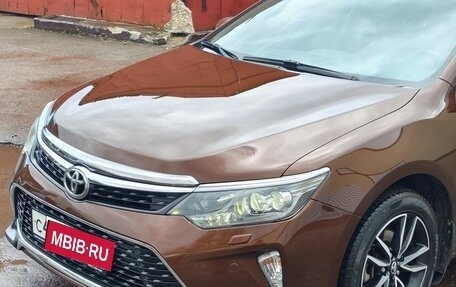 Toyota Camry, 2017 год, 2 530 000 рублей, 2 фотография
