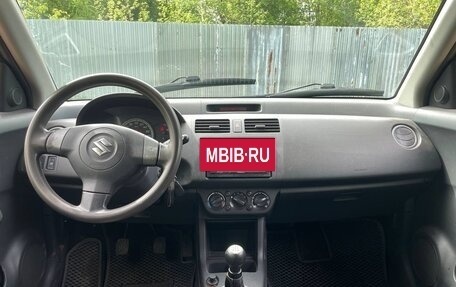 Suzuki Swift III, 2005 год, 320 000 рублей, 4 фотография
