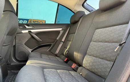 Skoda Octavia, 2011 год, 937 000 рублей, 11 фотография