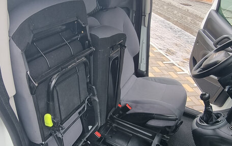 Citroen Berlingo II рестайлинг, 2013 год, 890 000 рублей, 27 фотография