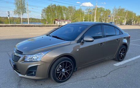 Chevrolet Cruze II, 2013 год, 850 000 рублей, 11 фотография
