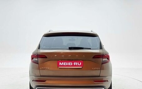 Skoda Karoq I, 2022 год, 1 820 000 рублей, 7 фотография