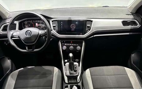 Volkswagen T-Roc I, 2022 год, 1 517 778 рублей, 9 фотография