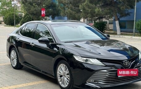 Toyota Camry, 2019 год, 2 720 000 рублей, 1 фотография