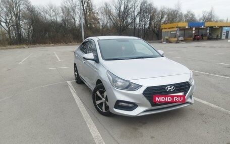 Hyundai Solaris II рестайлинг, 2018 год, 1 199 999 рублей, 4 фотография