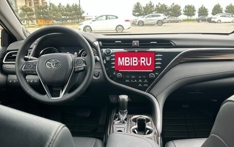 Toyota Camry, 2019 год, 2 720 000 рублей, 8 фотография