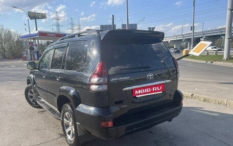 Toyota Land Cruiser Prado 120 рестайлинг, 2008 год, 2 000 000 рублей, 5 фотография