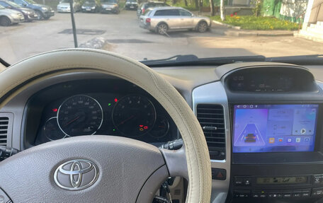 Toyota Land Cruiser Prado 120 рестайлинг, 2008 год, 2 000 000 рублей, 10 фотография