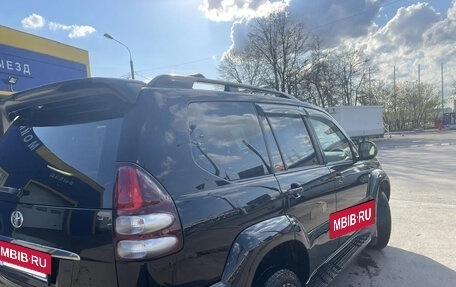 Toyota Land Cruiser Prado 120 рестайлинг, 2008 год, 2 000 000 рублей, 4 фотография