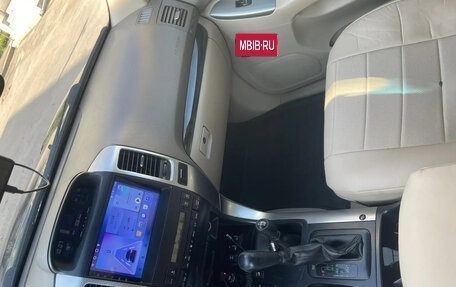 Toyota Land Cruiser Prado 120 рестайлинг, 2008 год, 2 000 000 рублей, 11 фотография