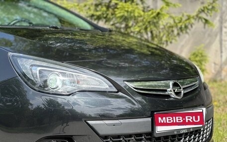 Opel Astra J, 2013 год, 900 000 рублей, 3 фотография