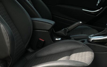 Opel Astra J, 2013 год, 900 000 рублей, 17 фотография