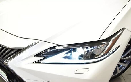 Lexus ES VII, 2019 год, 3 900 000 рублей, 9 фотография
