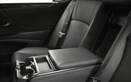 Lexus ES VII, 2019 год, 3 900 000 рублей, 11 фотография