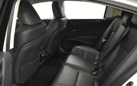 Lexus ES VII, 2019 год, 3 900 000 рублей, 15 фотография